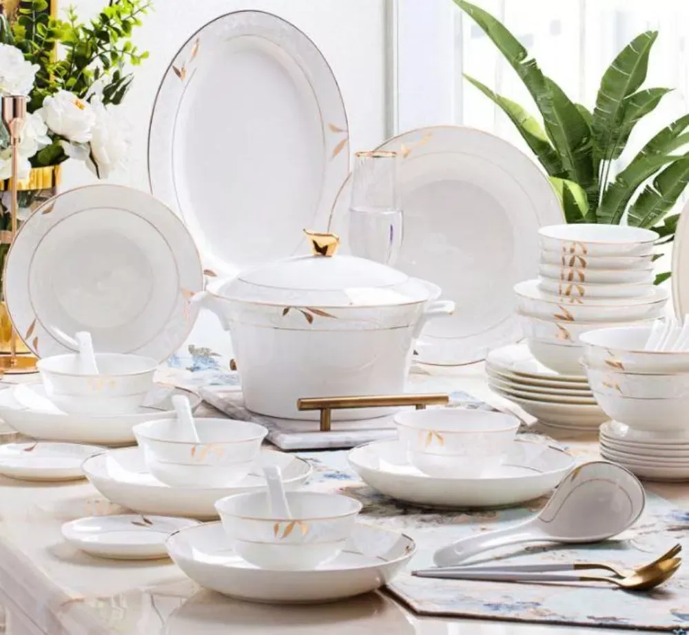 60 Pcs Golden Background Leaf Shaped Ceramic Dinnerware Set