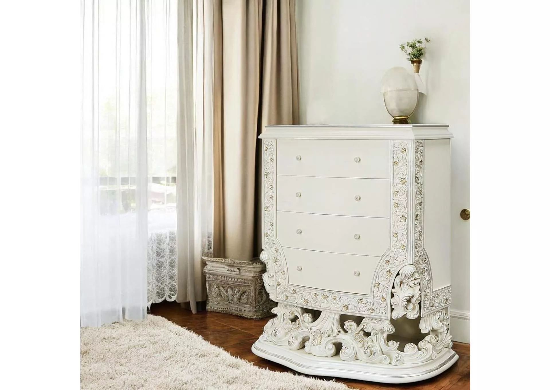 Adara Chest