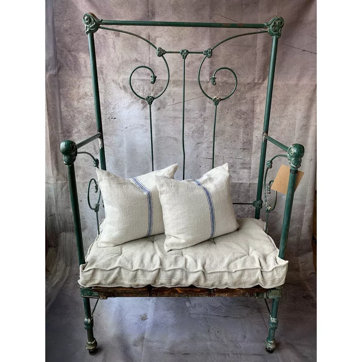 Bedframe Bench