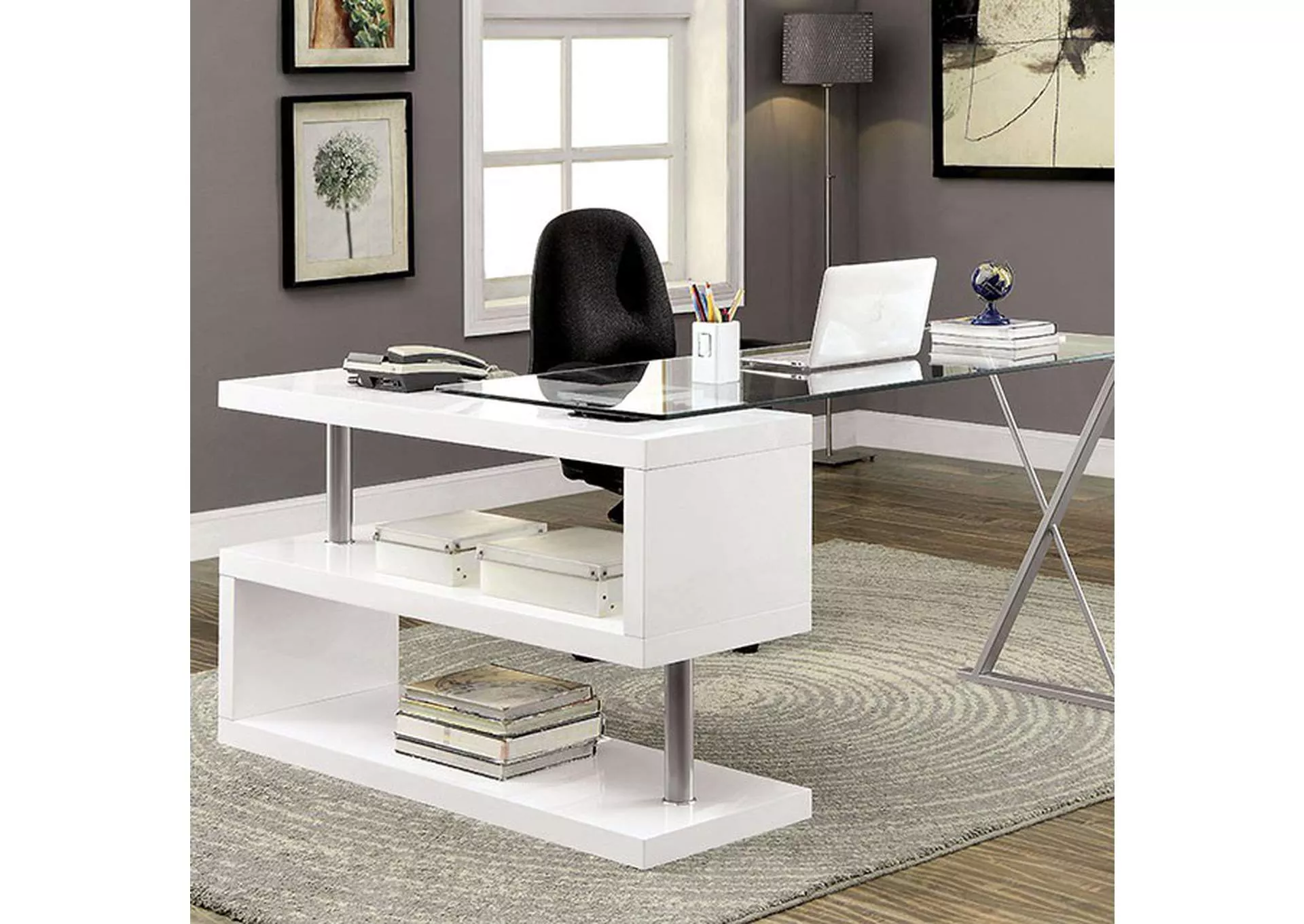 Bronwen - Desk