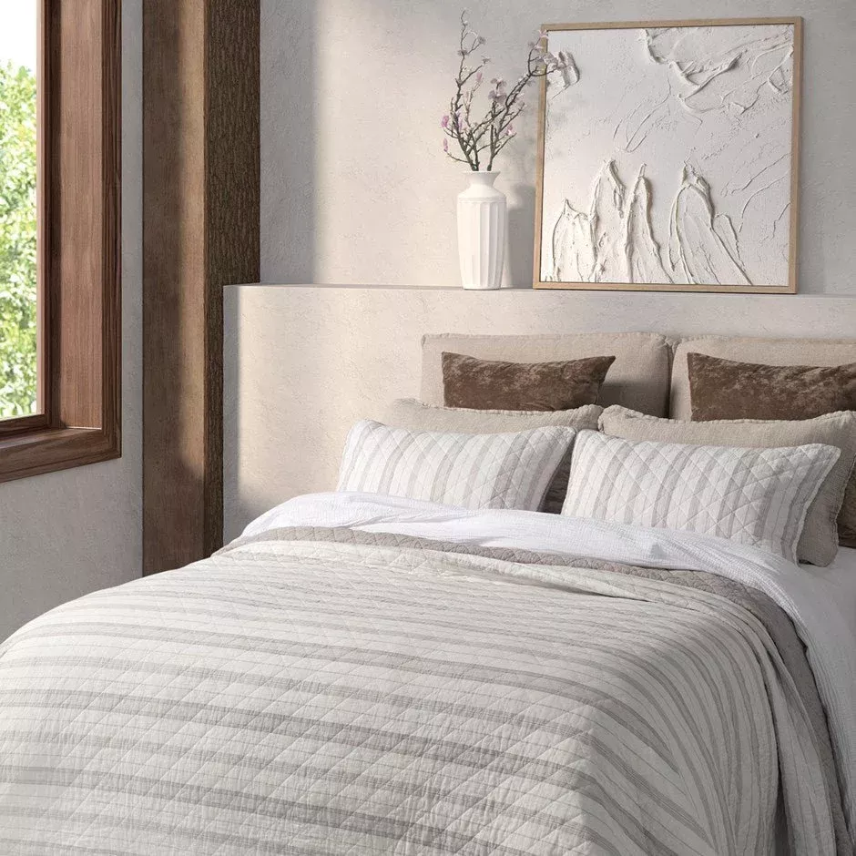 Chill Quilt Set