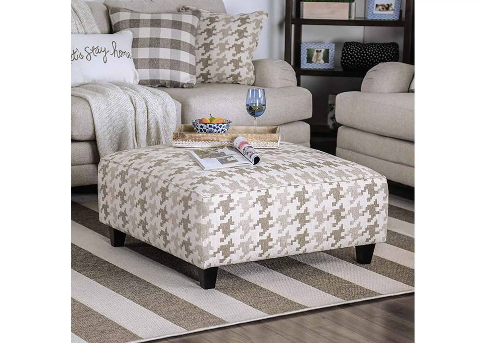 Christine - Ottoman