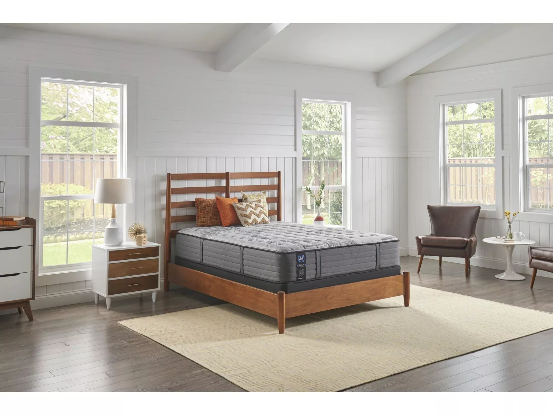 CLEARANCE - Sealy Posturepedic Plus Spring Satisfied Mattress/Ultra Firm