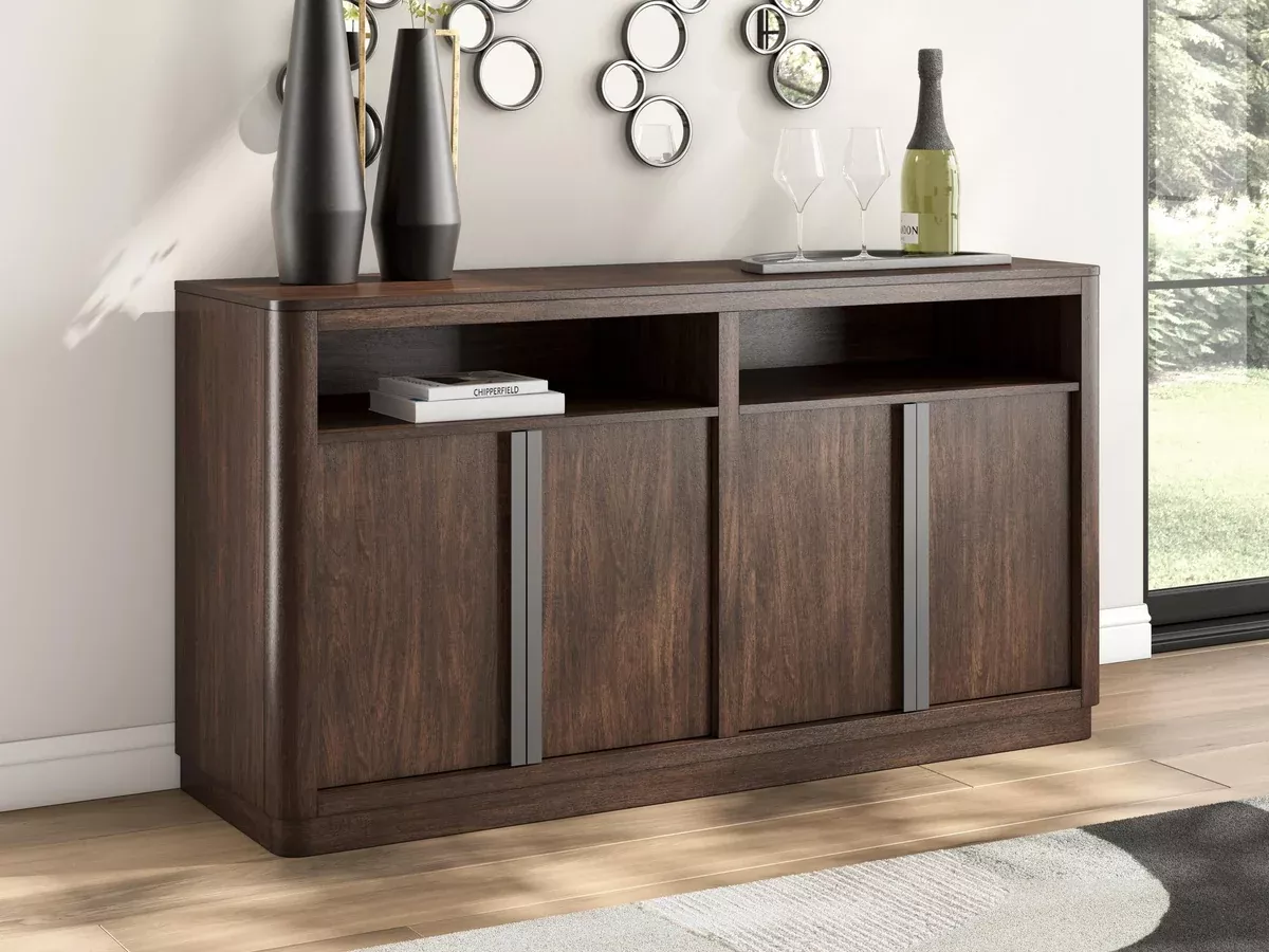 Dilenno Dining Room Server