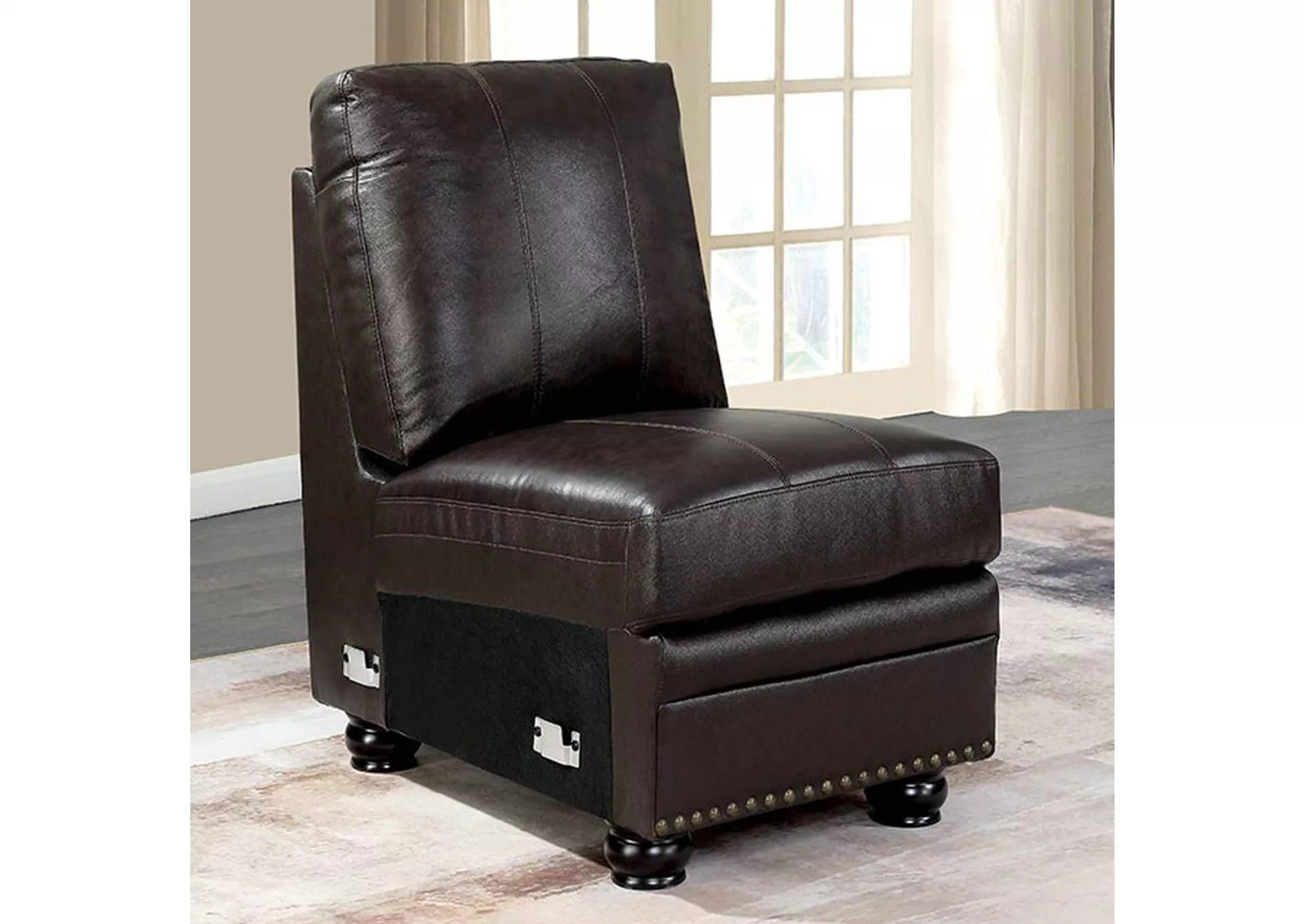 Edith - Armless Chair