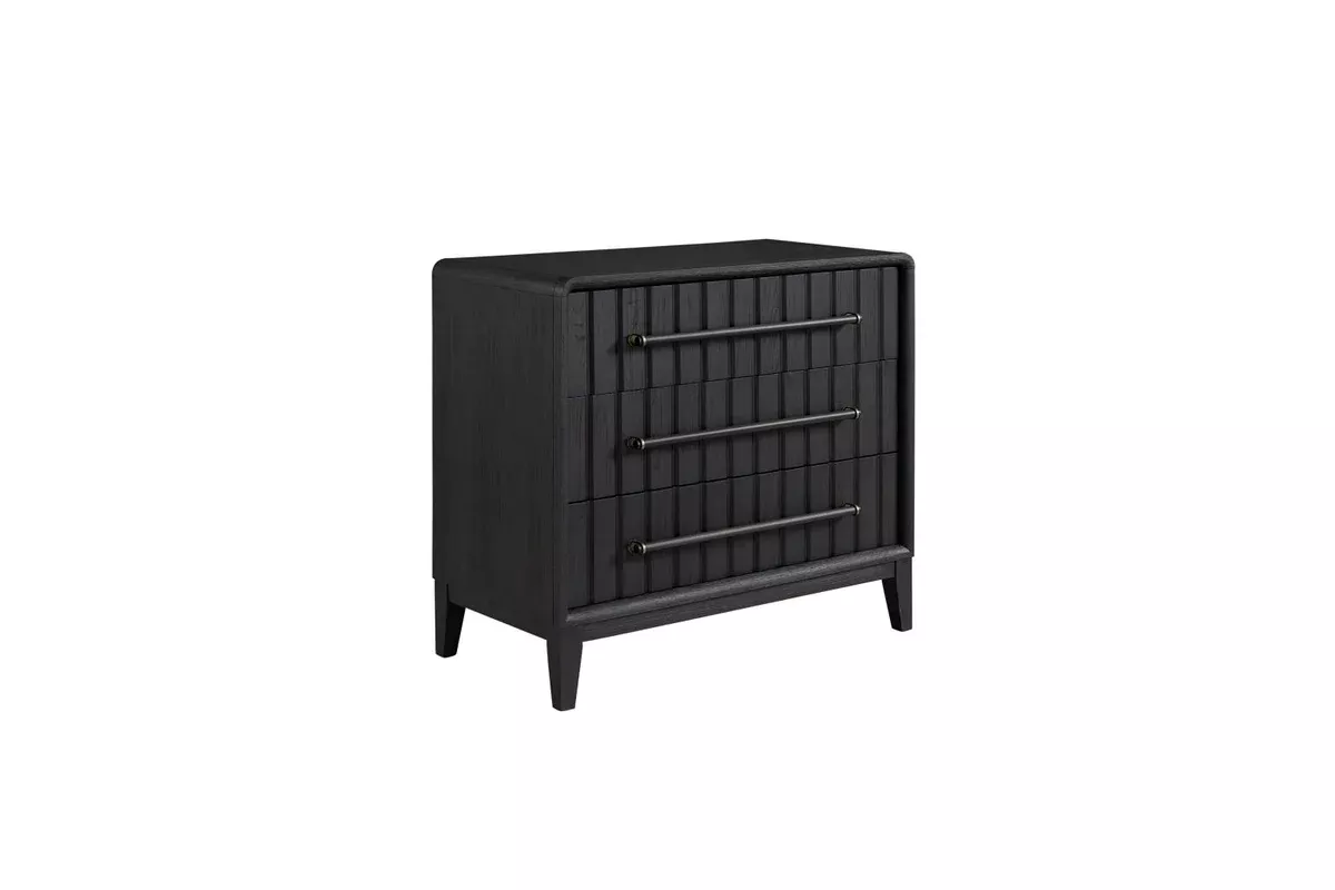 Elure Bachelor Chest