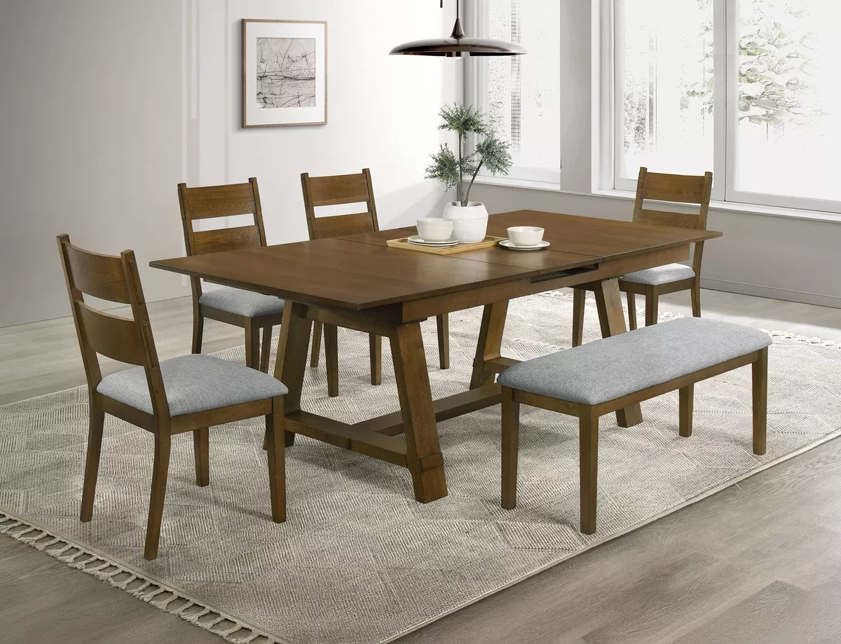 Everly Dining Room Set - Brown