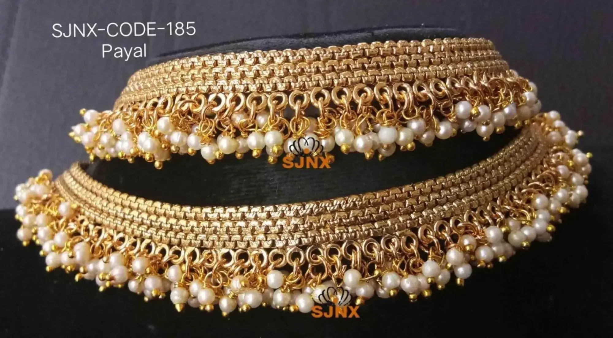 Karwa ChauthSpecialCrystal PearlHanging Beats Trendy Anklets
