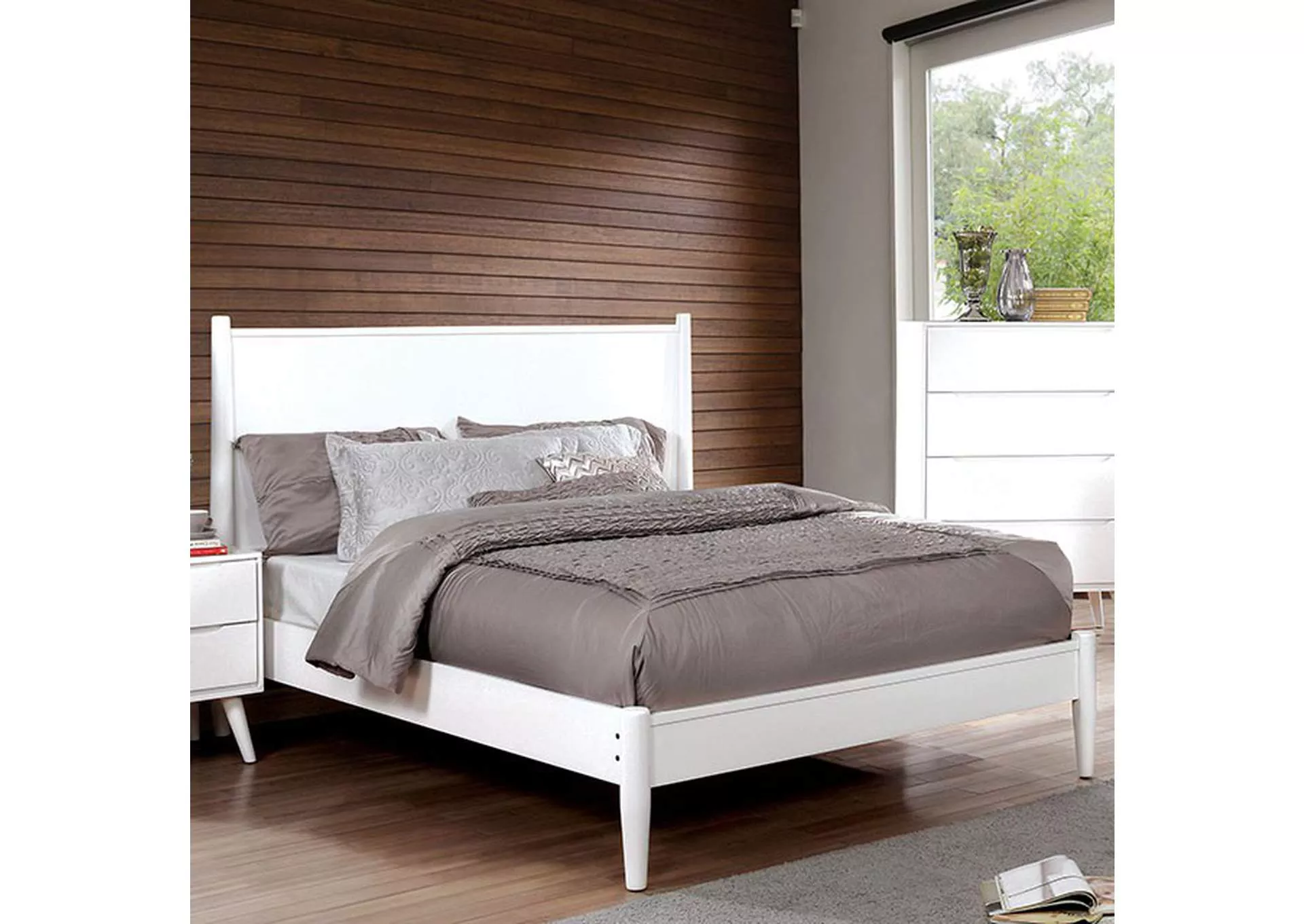 Lennart - Queen Bed