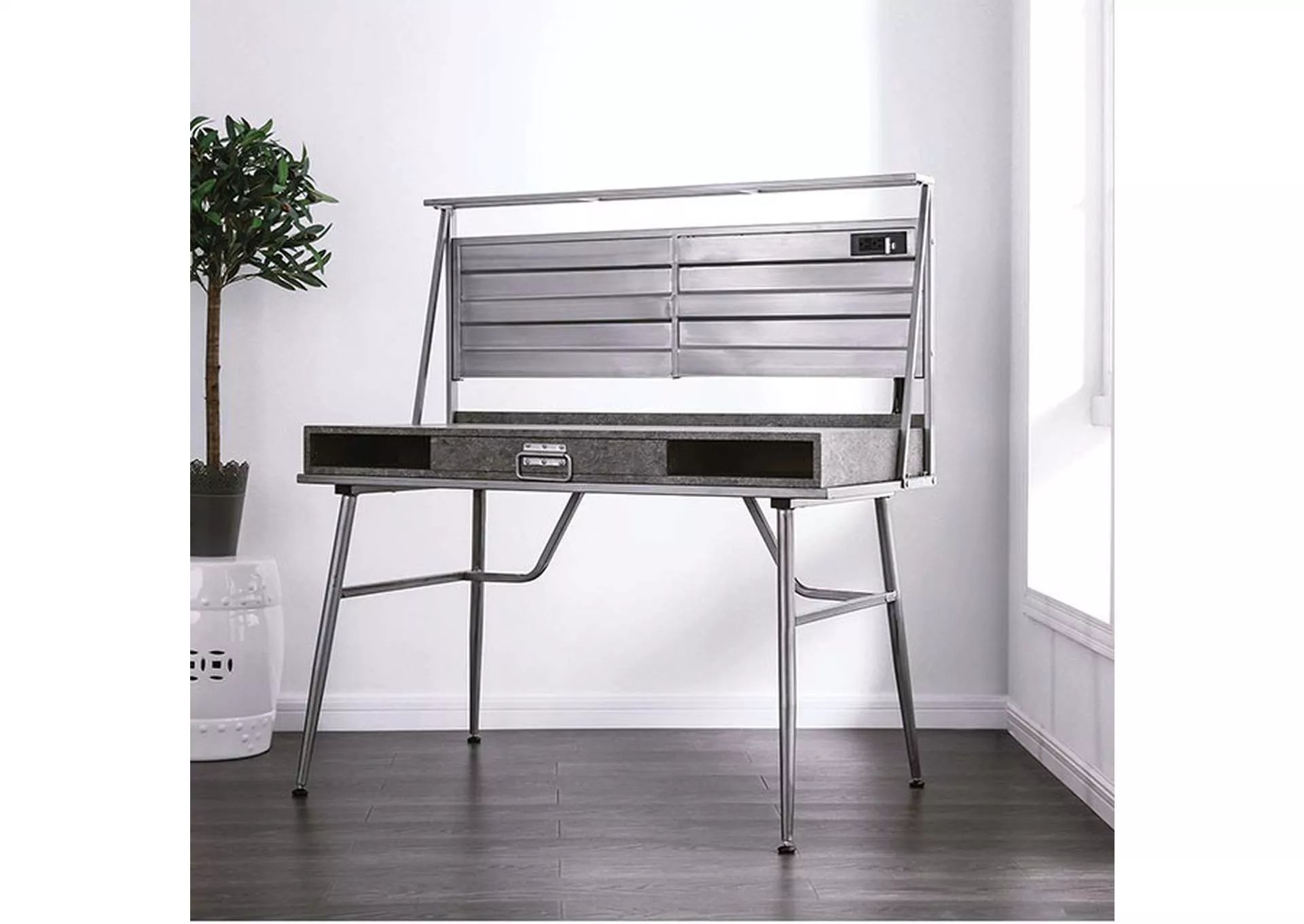 Mccredmond - Desk