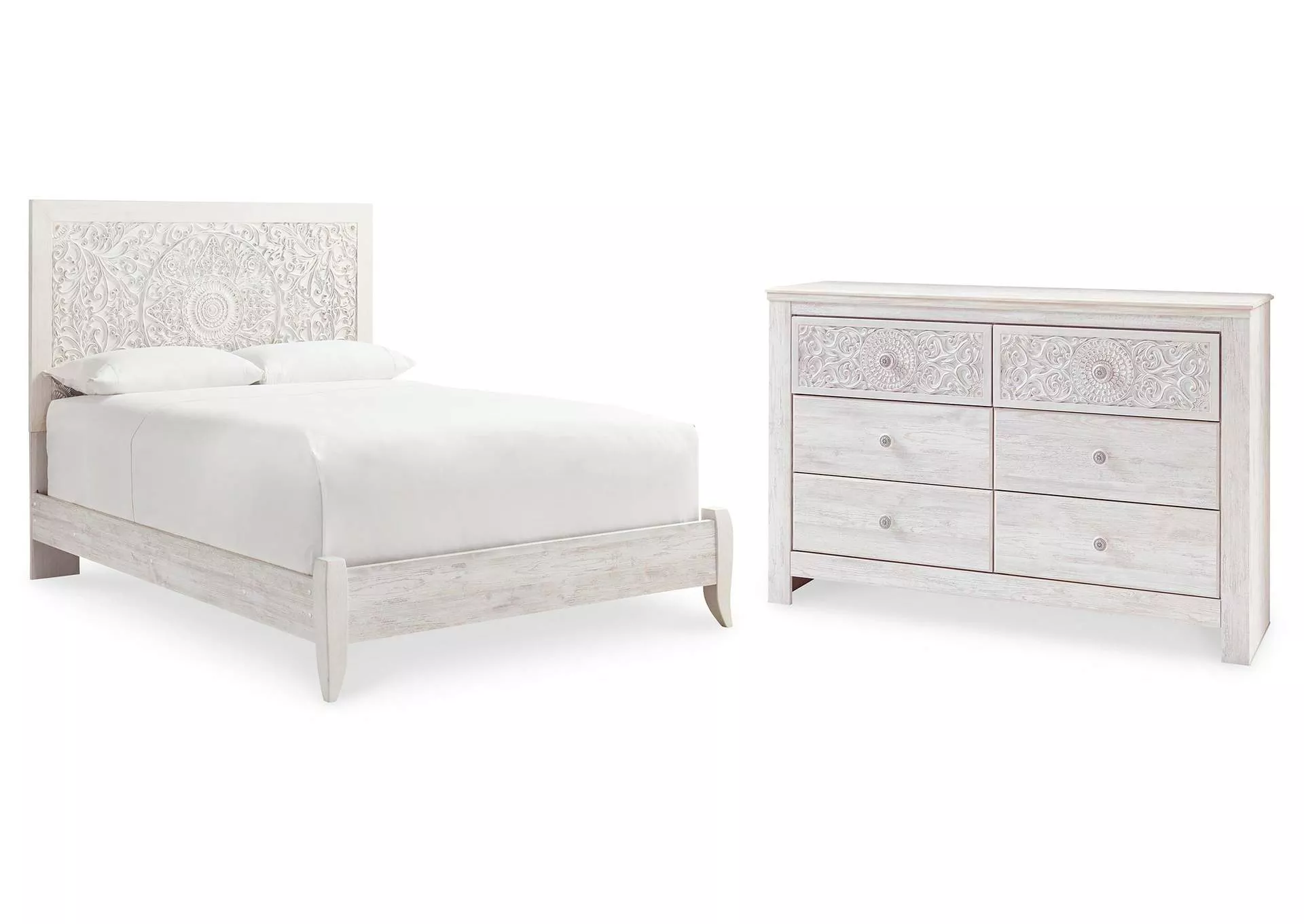 Paxberry Queen Panel Bed with Dresser