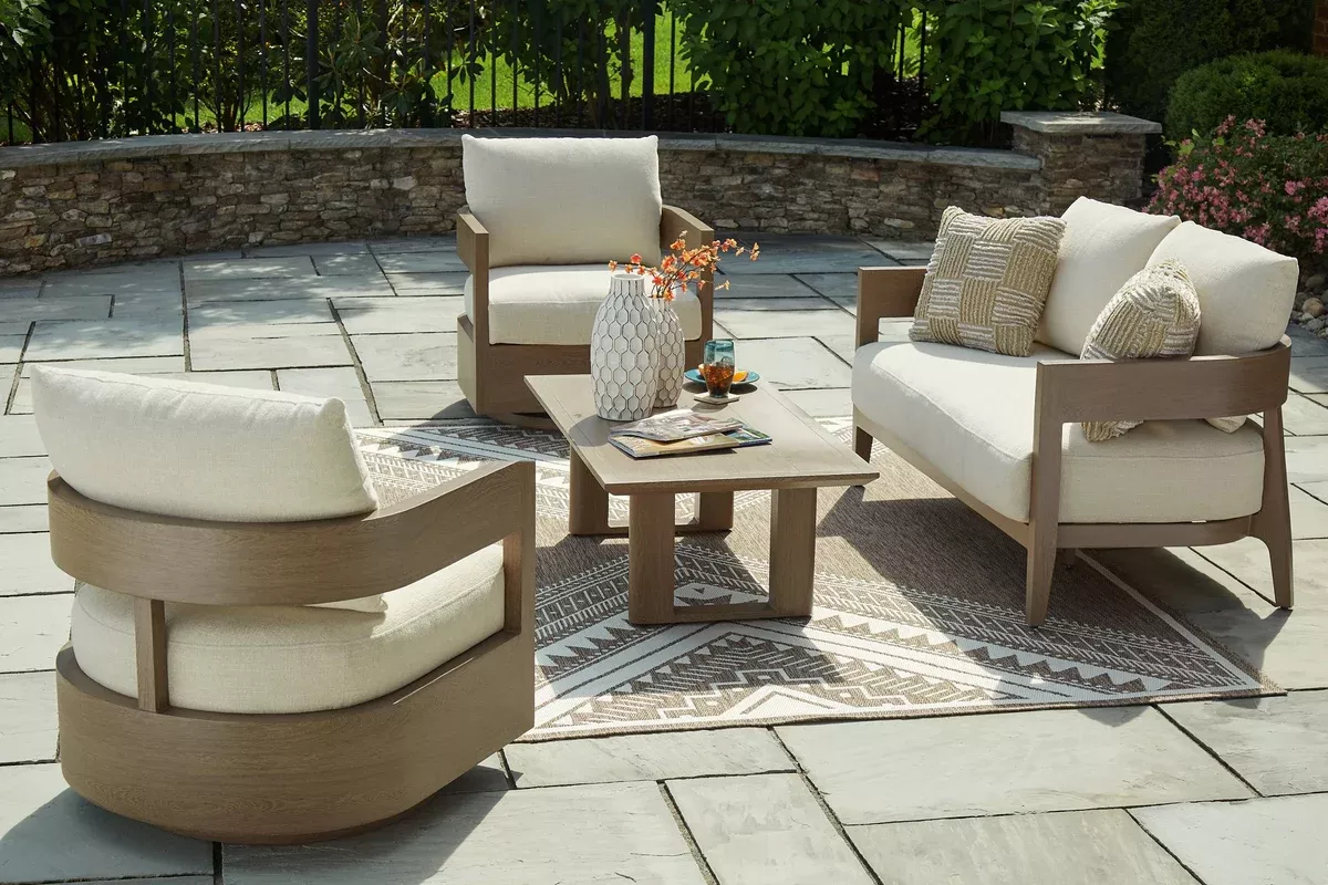 Serene Bay Outdoor Seating Set
