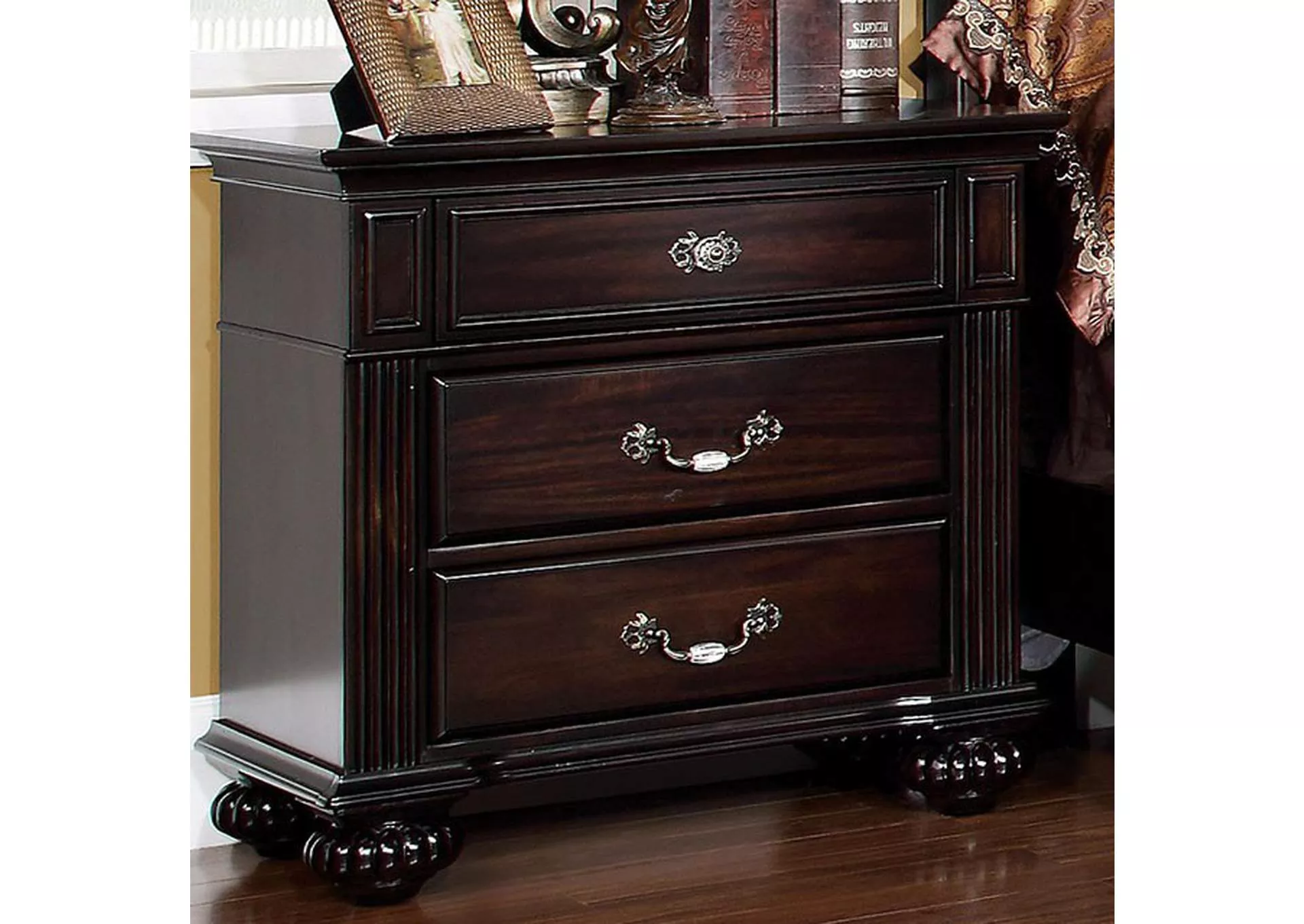 Syracuse Night Stand