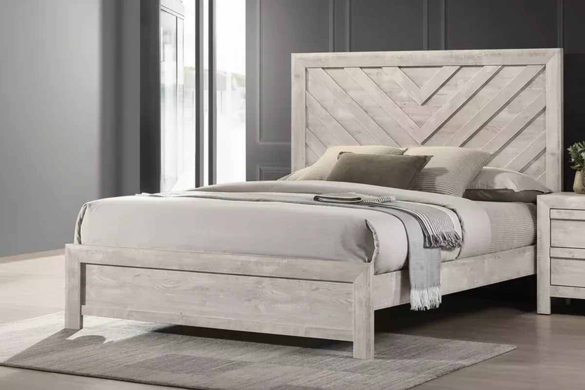 Valor Panel Bed In Antique White