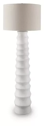 Veraleigh Floor Lamp