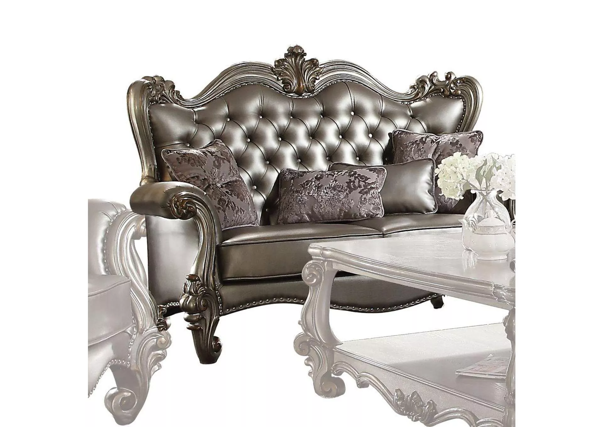 Versailles Loveseat with 4 Pillows